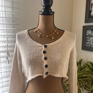 Chic Cream Knit Cropped Cardigan